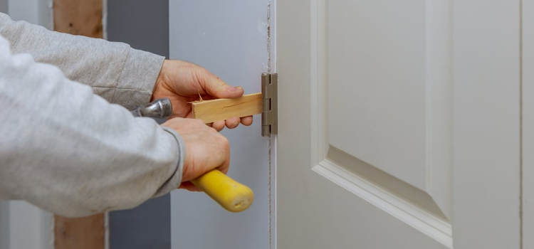 fiberglass entry door repair in Larkfield-Wikiup